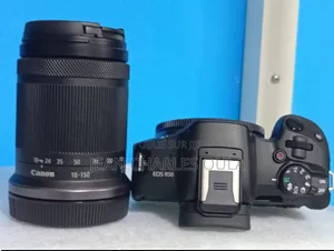 Canon Eos R50v Rf-S 18-150mm