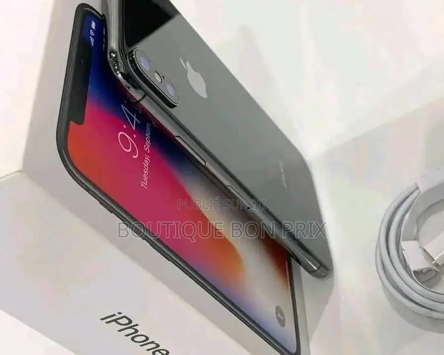 Nouveau Apple iPhone X 64 GB Noir