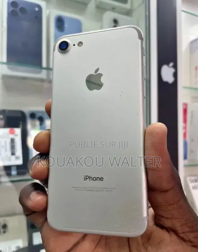 Nouveau Apple iPhone 7 Plus 128 GB Blanc