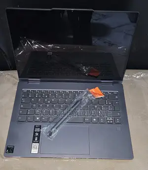 Nouveau Lenovo IdeaPad 5 Slim 13th Gen i7 16GB Intel Core i7 SSD 512GB