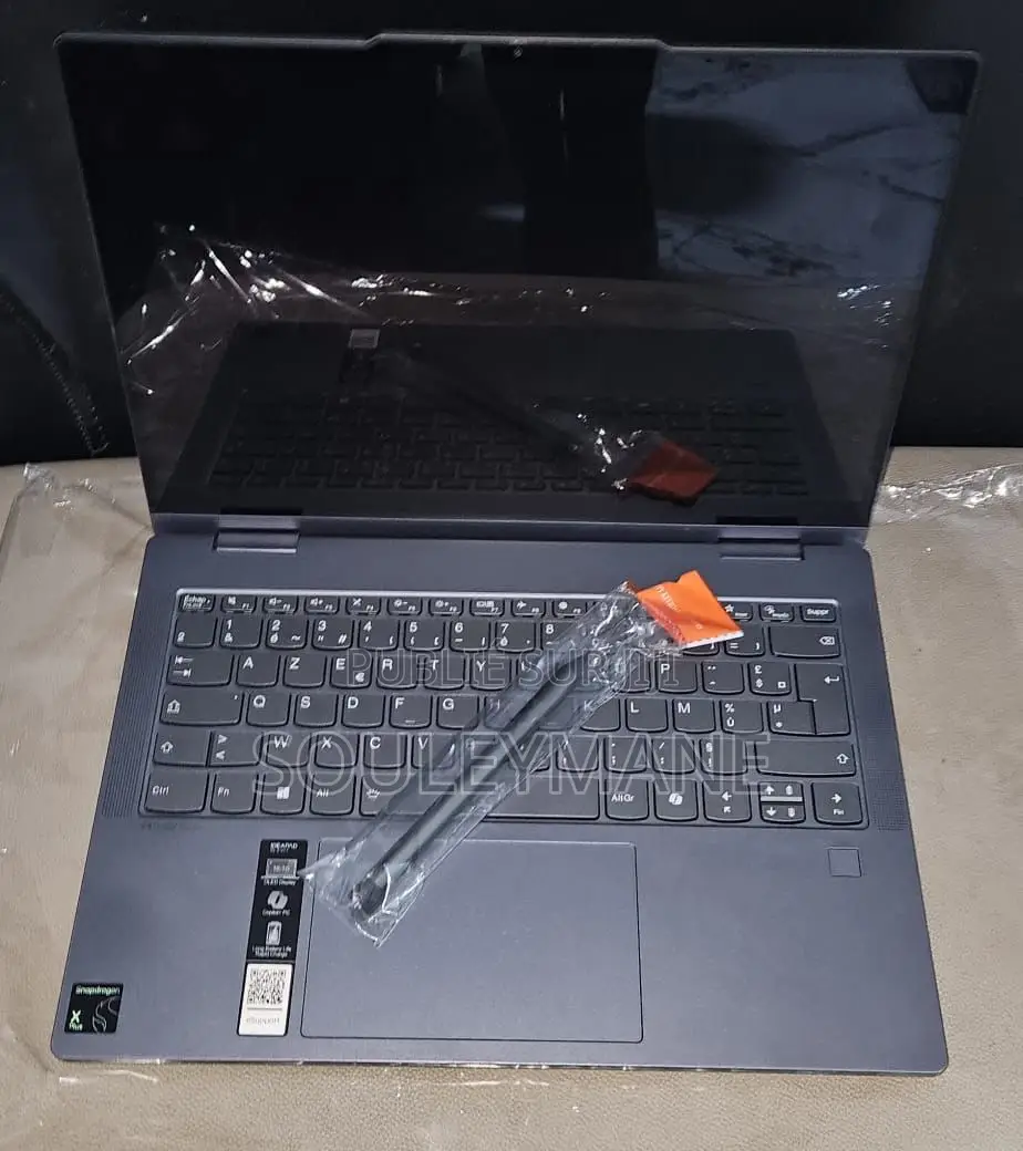Nouveau Lenovo IdeaPad 5 Slim 13th Gen i7 16GB Intel Core i7 SSD 512GB
