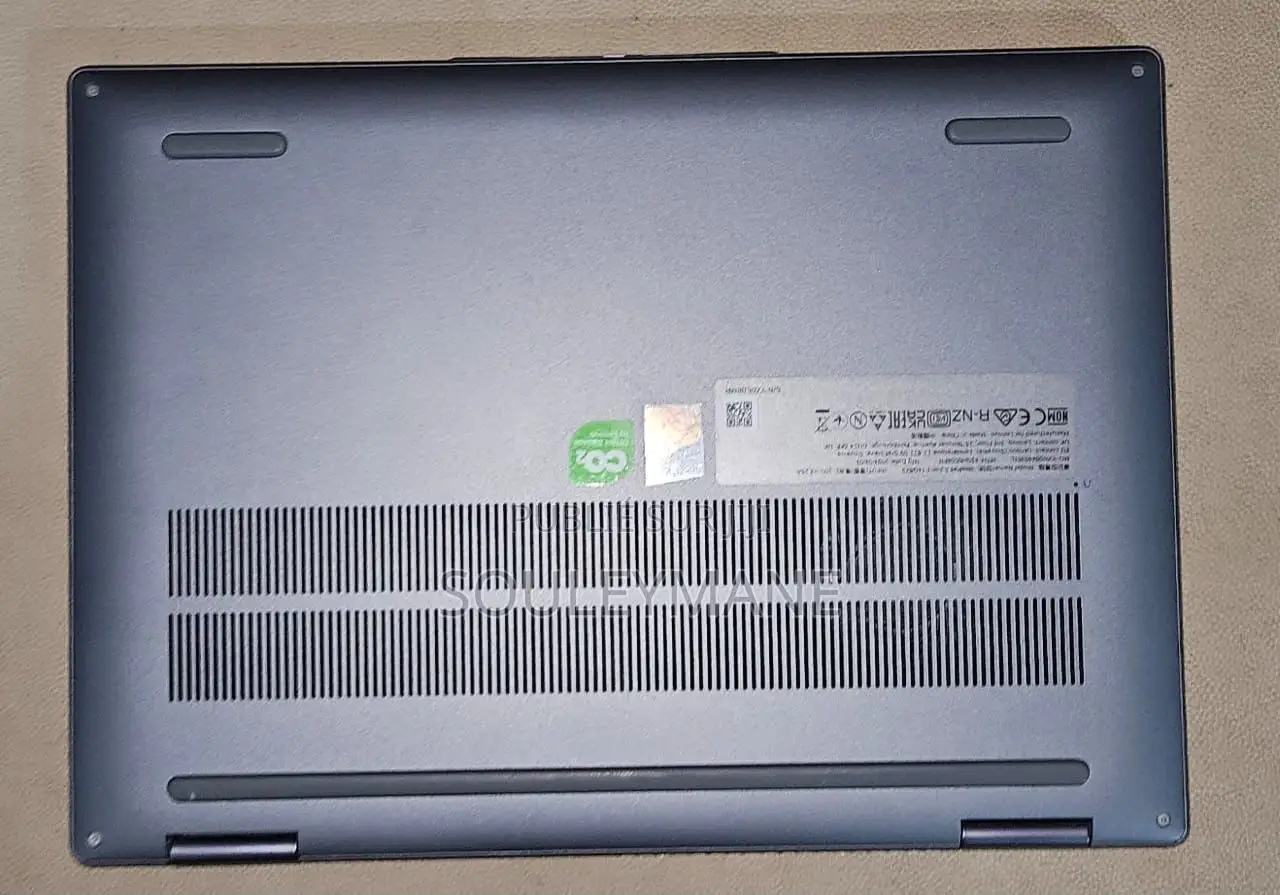 Nouveau Lenovo IdeaPad 5 Slim 13th Gen i7 16GB Intel Core i7 SSD 512GB