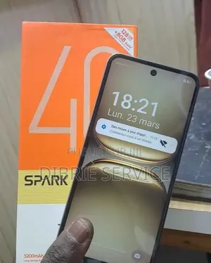 Nouveau Tecno Spark 40 128 GB Gris