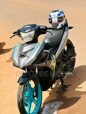 Nouveau Yamaha Autre 2025 Gris