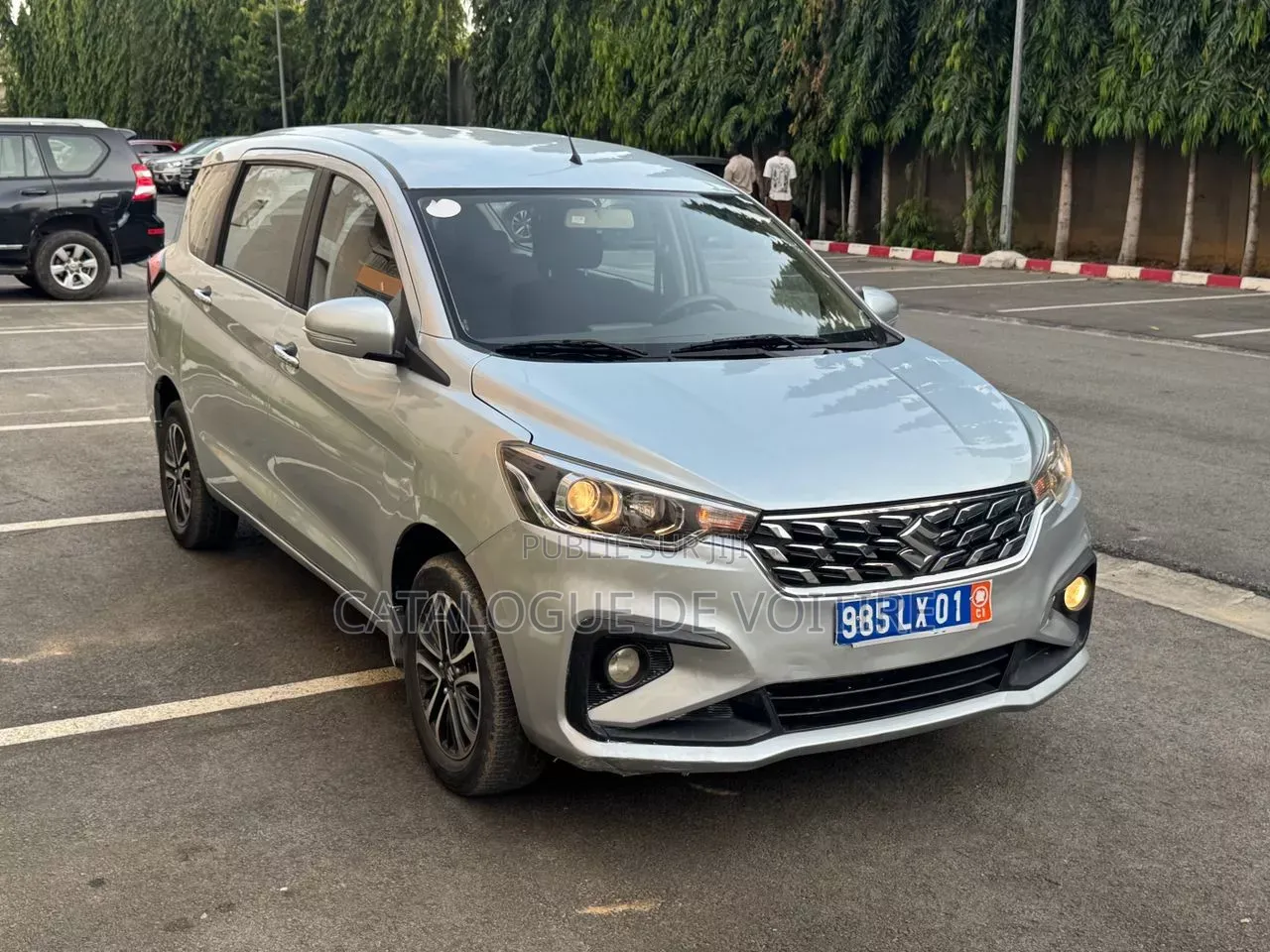 Suzuki Ertiga 2023 Gris