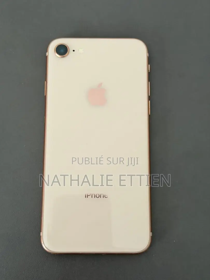 Apple iPhone 8 128 GB Or rose