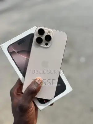 Nouveau Apple iPhone 16 Pro Max 512 GB Blanc