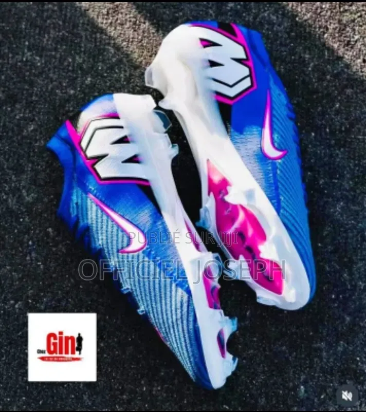 Paire De Magre