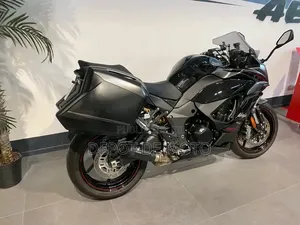 Nouveau Kawasaki Ninja 1000 2023 Noir