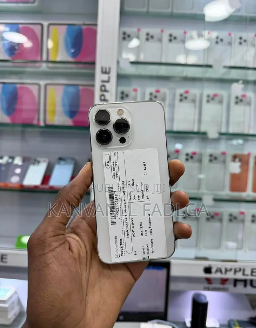 Nouveau Apple iPhone 13 Pro 128 GB Blanc