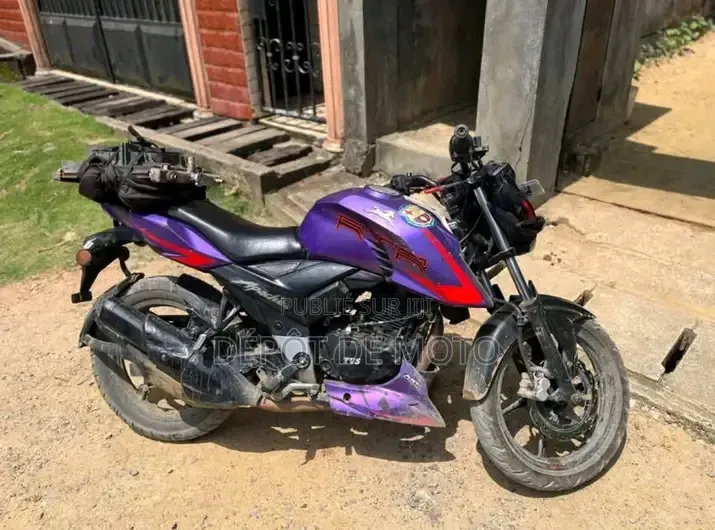 Nouveau TVS Autre 2025 Violet