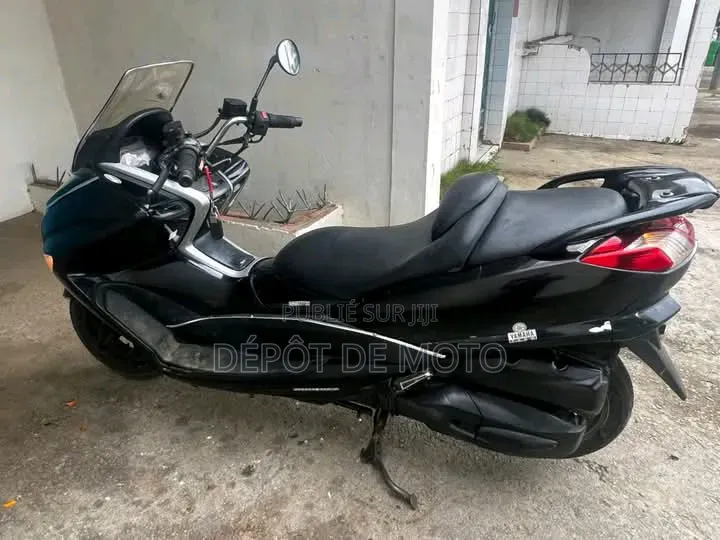 Nouveau Yamaha Majesty 2020 Noir