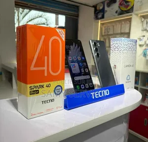 Nouveau Tecno Spark 40 Pro+ 256 GB Blanc