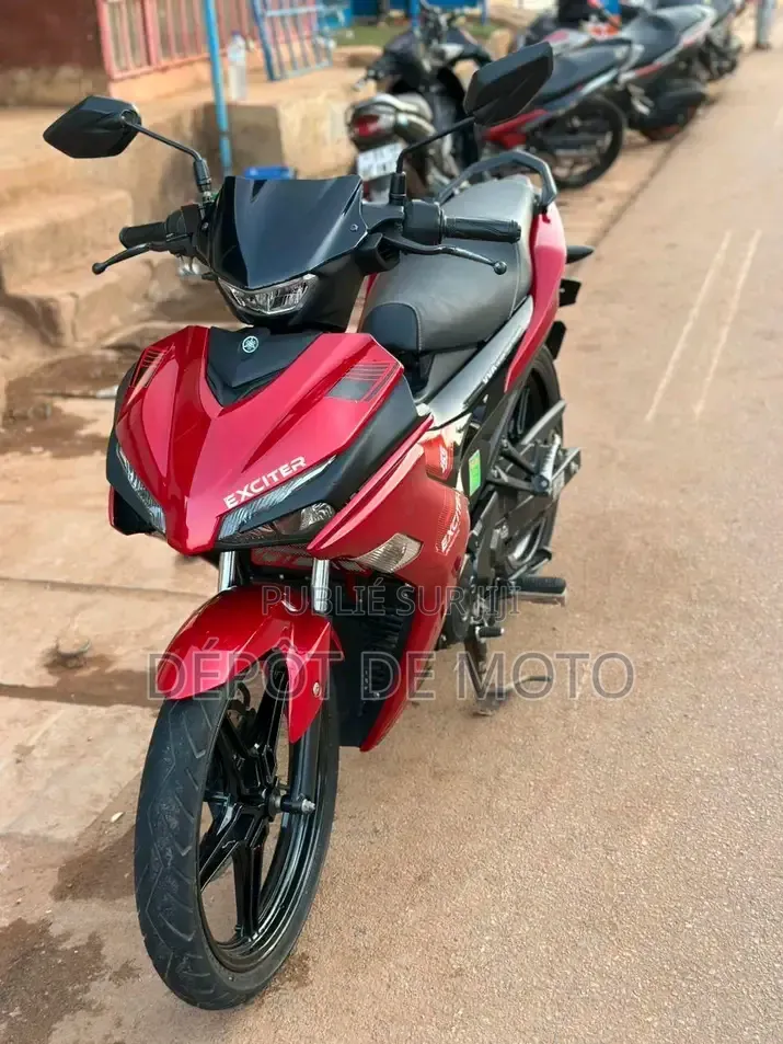 Nouveau Yamaha Autre 2026 Rouge