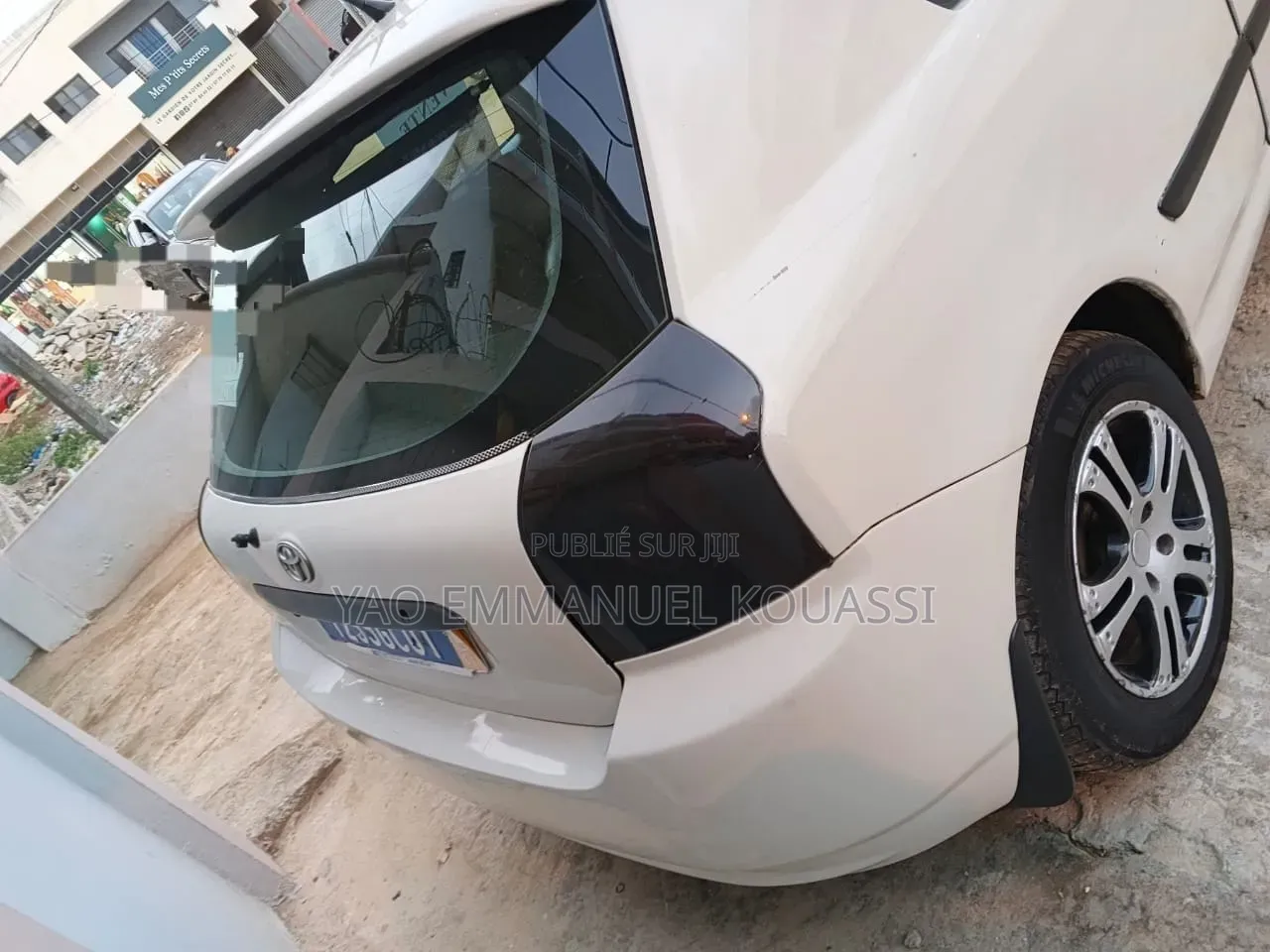 Toyota Corolla 2007 Blanc cassé