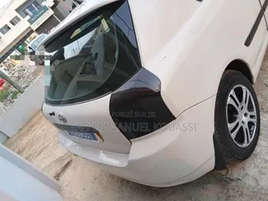 Toyota Corolla 2007 Blanc cassé