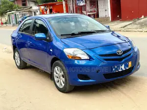 Toyota Yaris 1.3 VVT-i Automatic 2008 Bleu