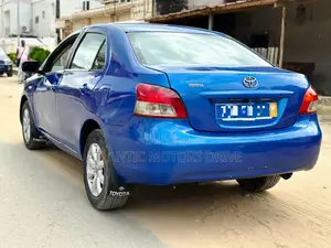 Toyota Yaris 1.3 VVT-i Automatic 2008 Bleu
