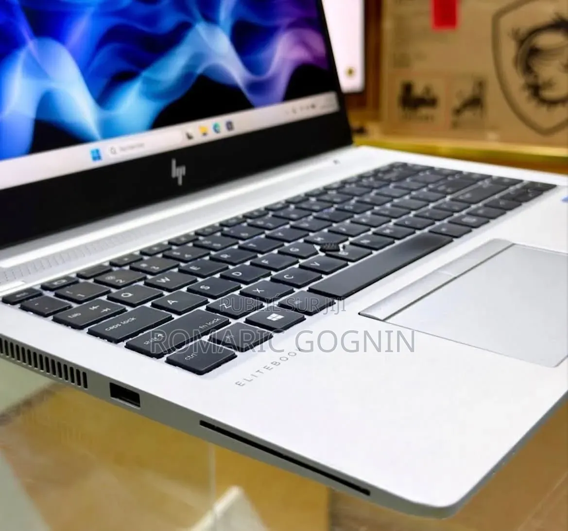 Nouveau HP EliteBook 840 G5 16GB Intel Core i5 SSD 512GB