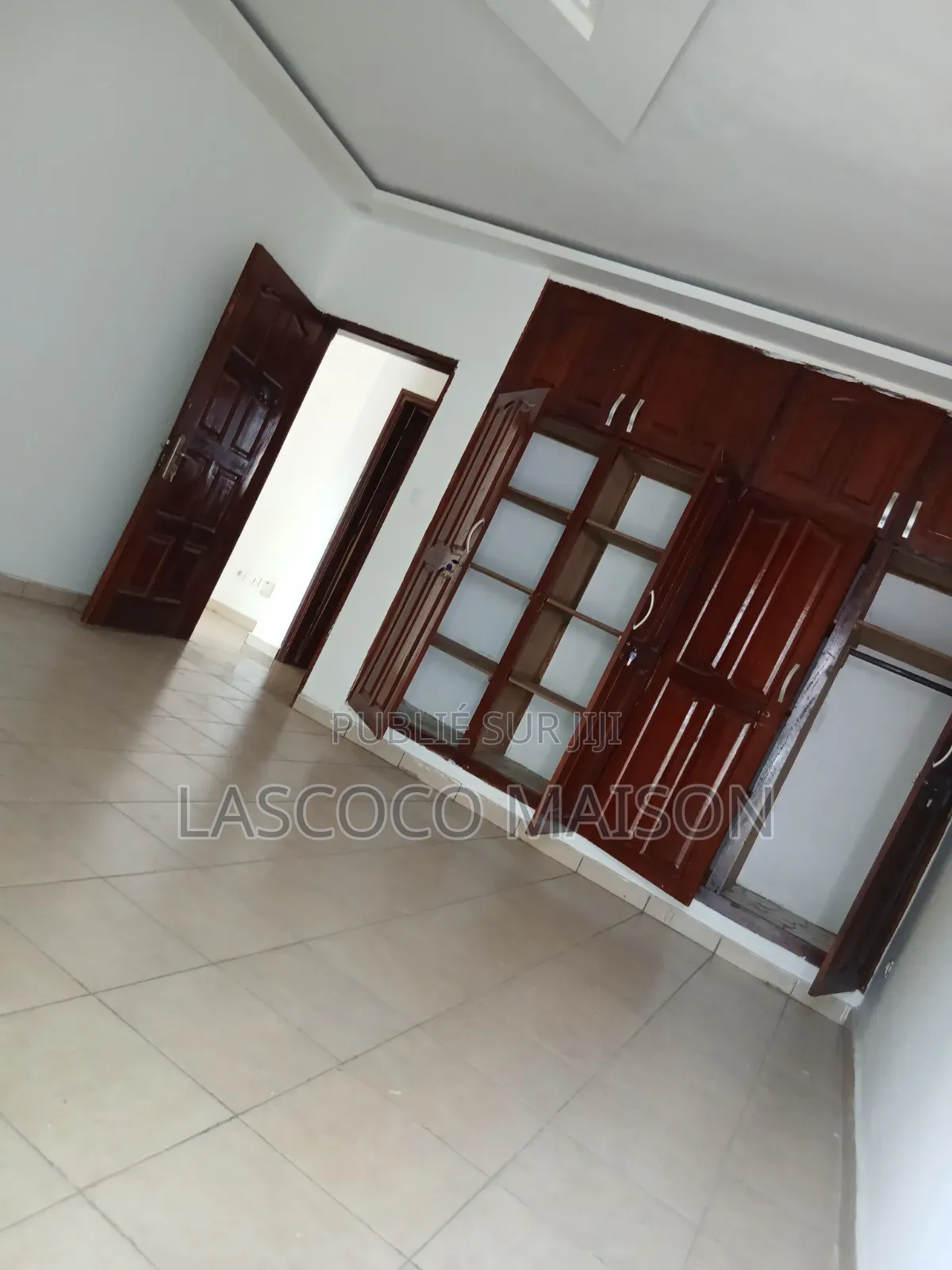 2chbre Appartement dans Lascoco Maison, Cocody à Louer