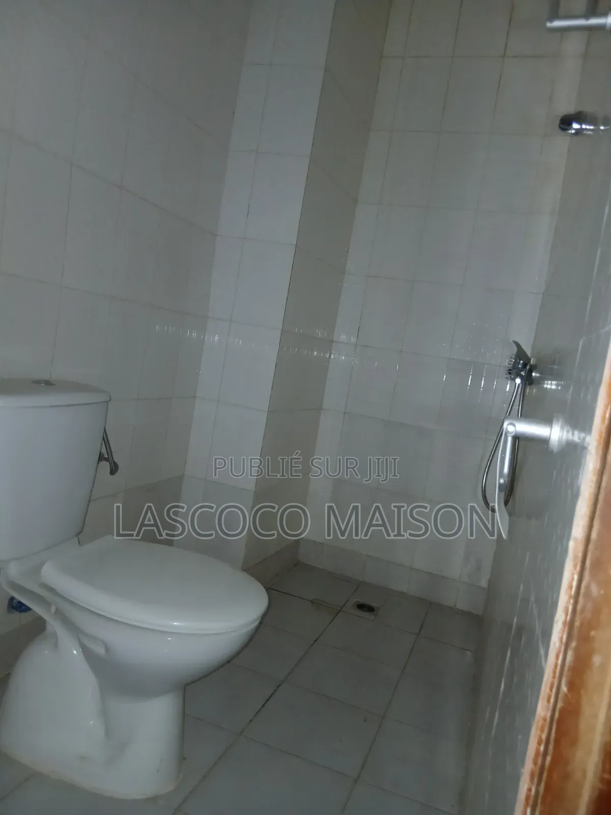 2chbre Appartement dans Lascoco Maison, Cocody à Louer