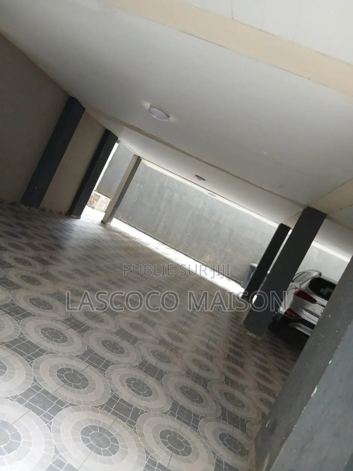 2chbre Appartement dans Lascoco Maison, Cocody à Louer