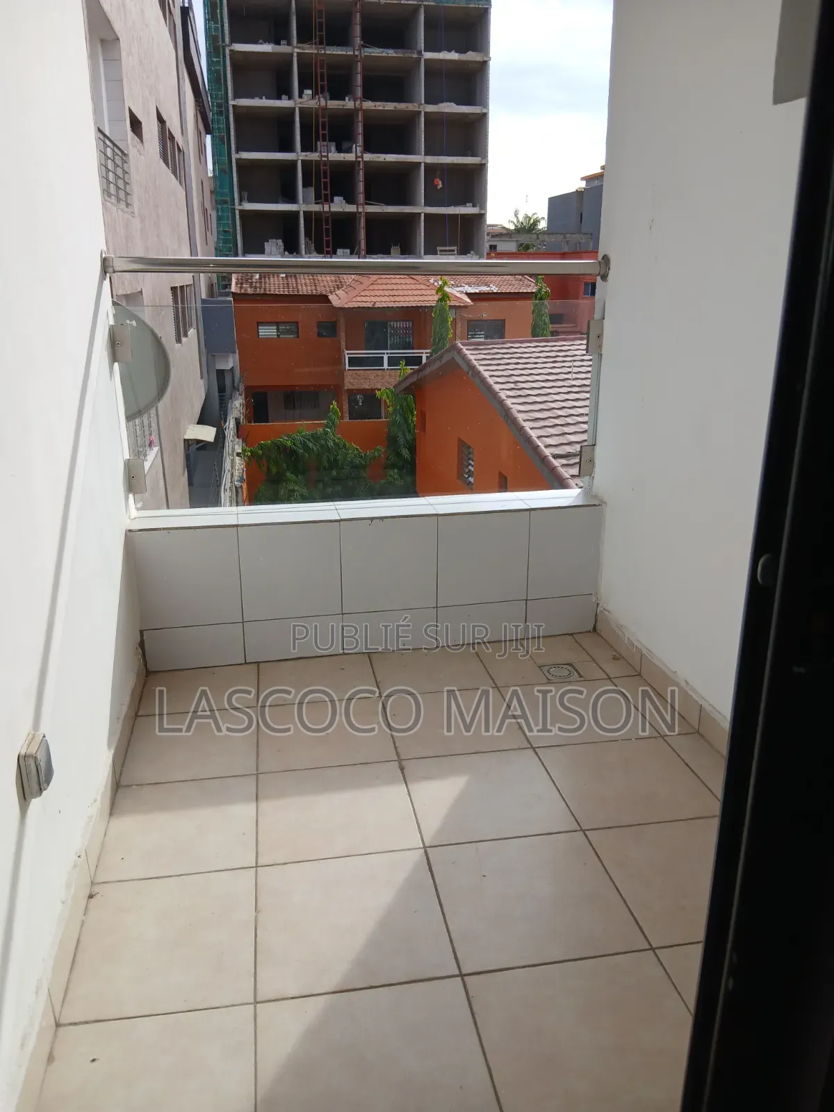 2chbre Appartement dans Lascoco Maison, Cocody à Louer