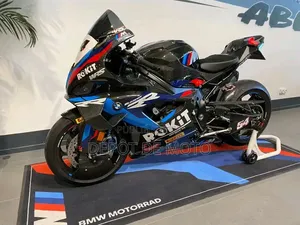 Nouveau BMW S 1000 RR 2023 Noir