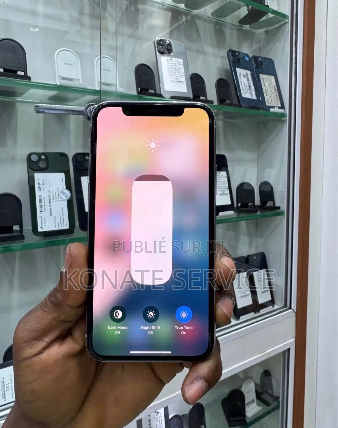 Nouveau Apple iPhone 11 Pro 64 GB Autre