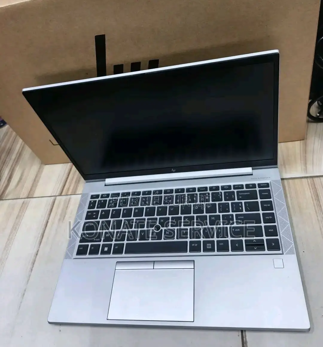Nouveau HP EliteBook 840 G5 32GB Qualcomm Snapdragon X Elite eMMC 512GB