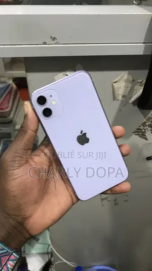Apple iPhone 11 64 GB Violet