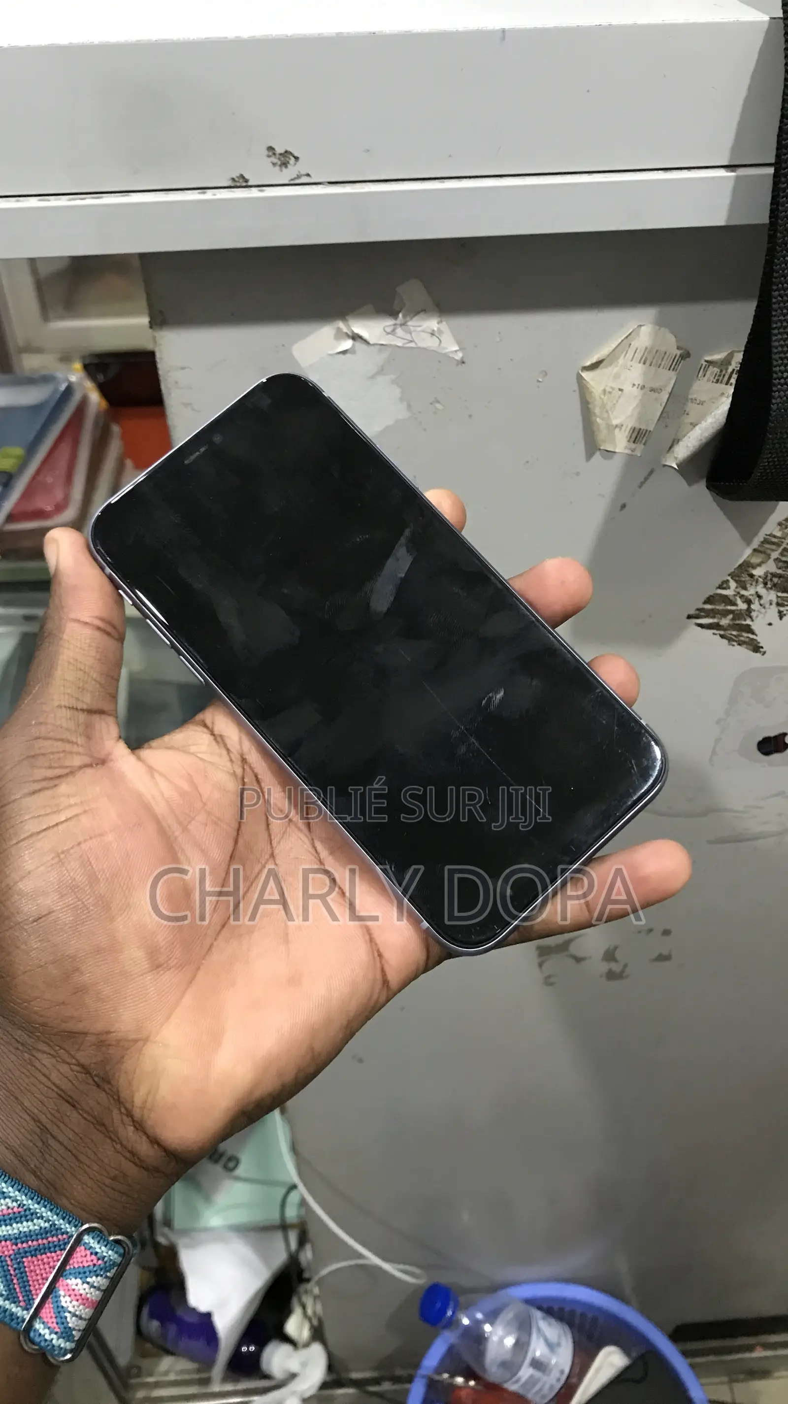 Apple iPhone 11 64 GB Violet