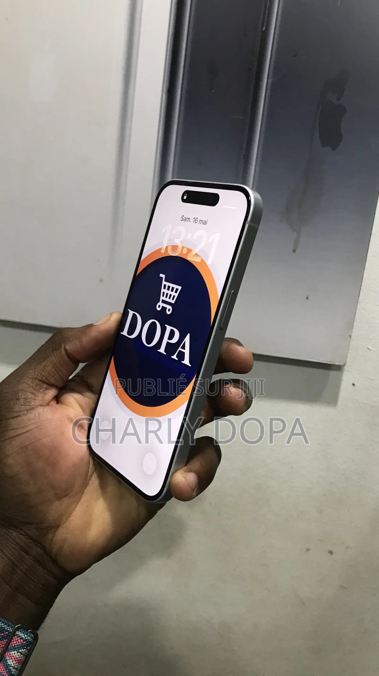 Apple iPhone 15 128 GB Bleu