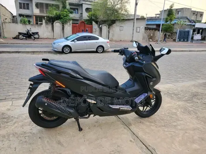 Nouveau BMW C 400 GT 2020 Noir