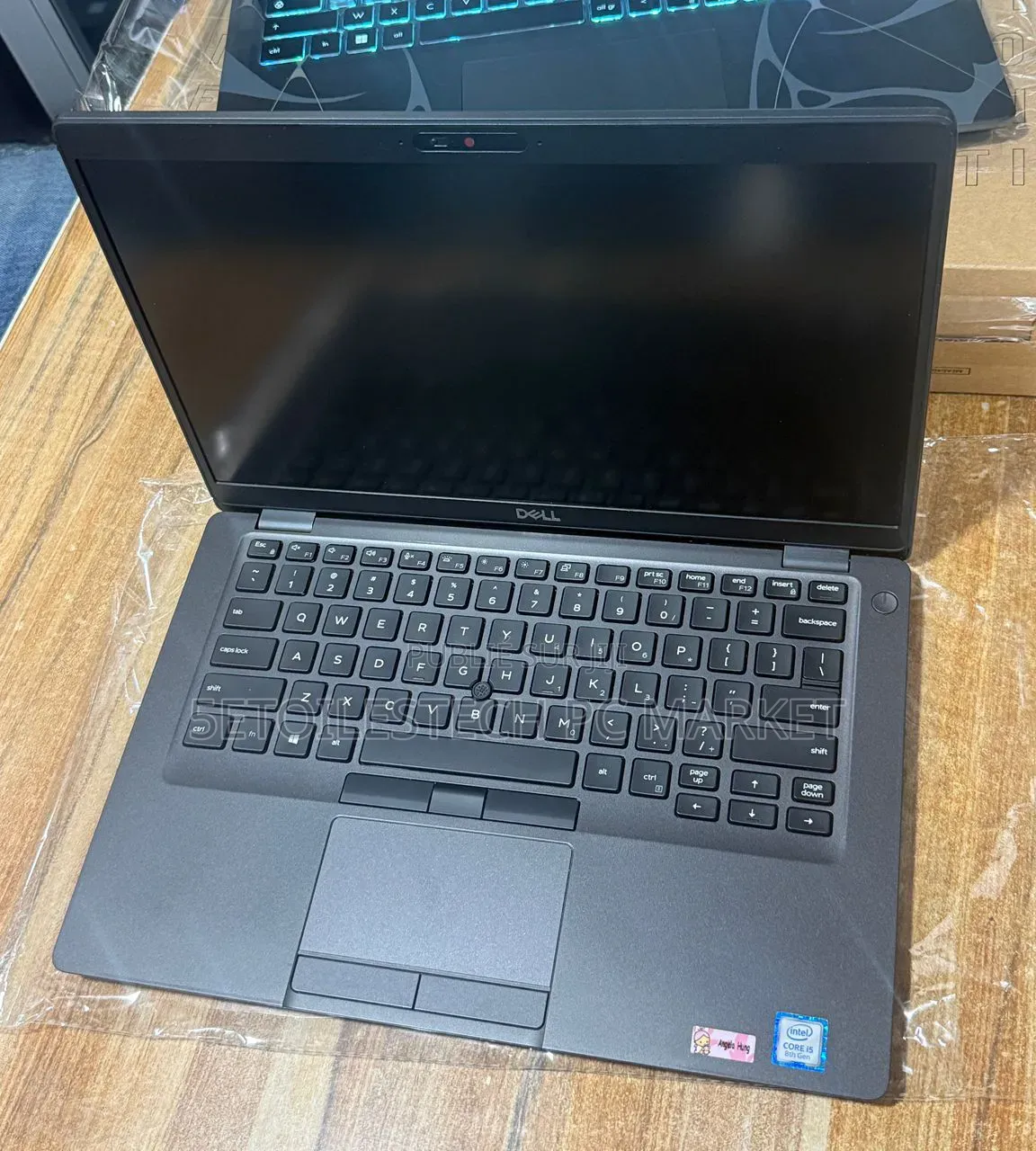 Nouveau Dell Latitude 5400 8GB Intel Core i5 SSD 256GB