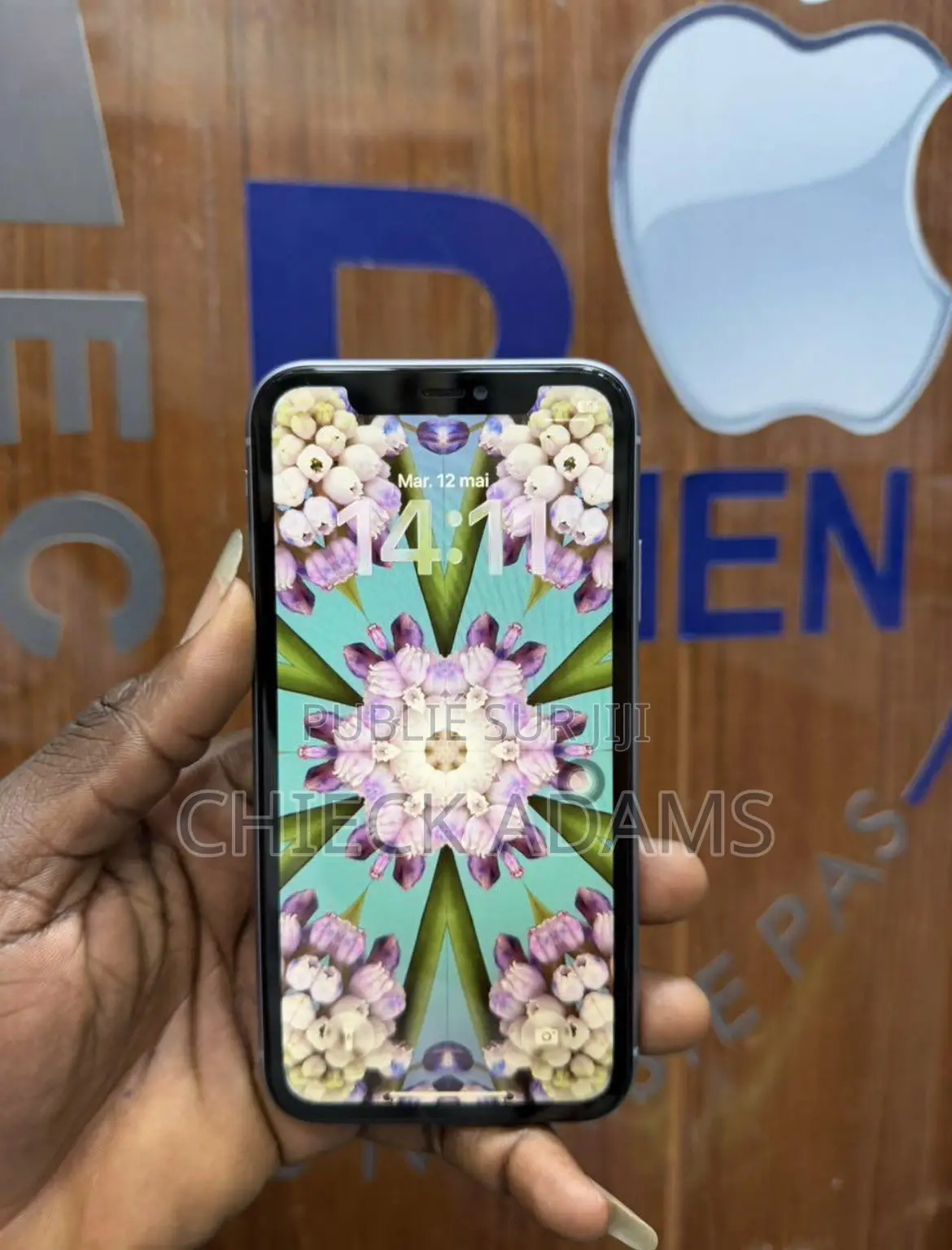 Nouveau Apple iPhone 11 64 GB Violet