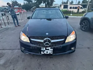 Mercedes-Benz C300 2010 Noir