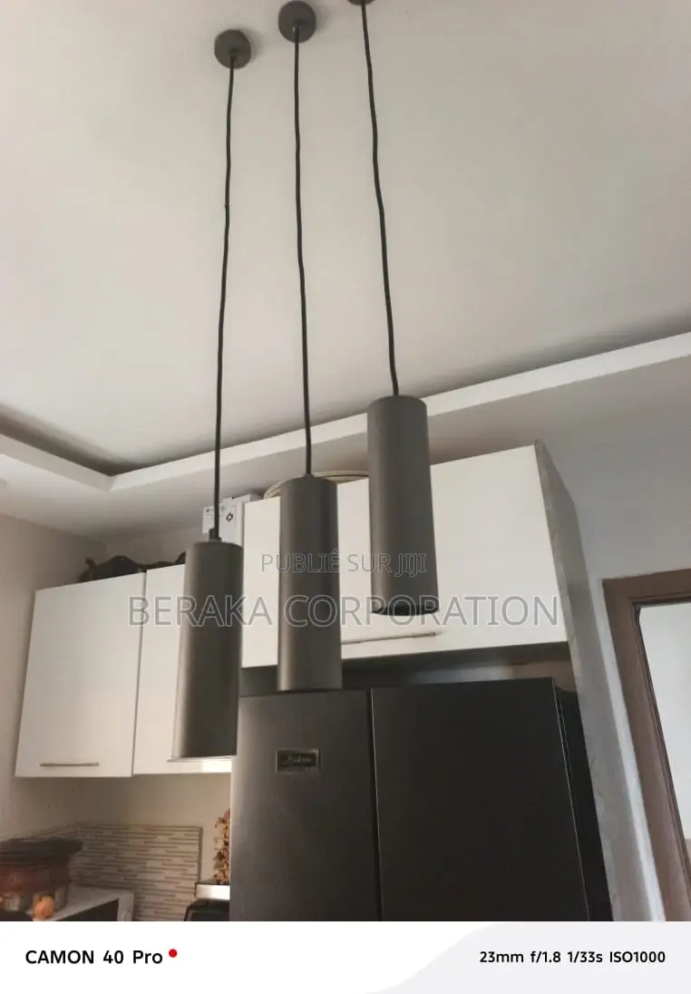 5chbre Duplex dans Beraka Corporation, Bingerville à Louer