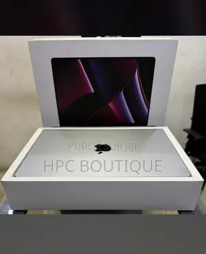 Nouveau Apple MacBook Pro 2023 M2 32GB Apple M2 SSD 1T