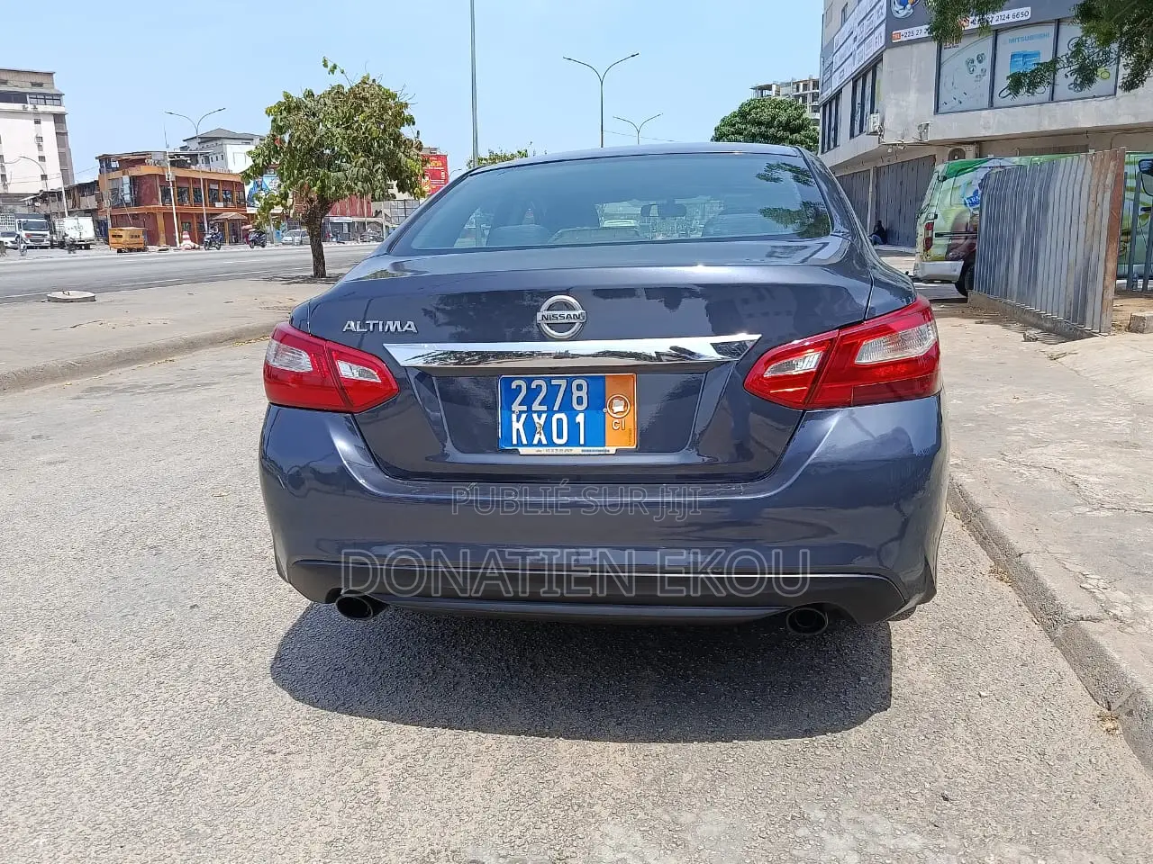 Nissan Altima 2016 Gris
