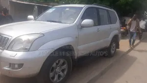 Toyota Land Cruiser Prado 4.0 Petrol GX-L 2008 Gris