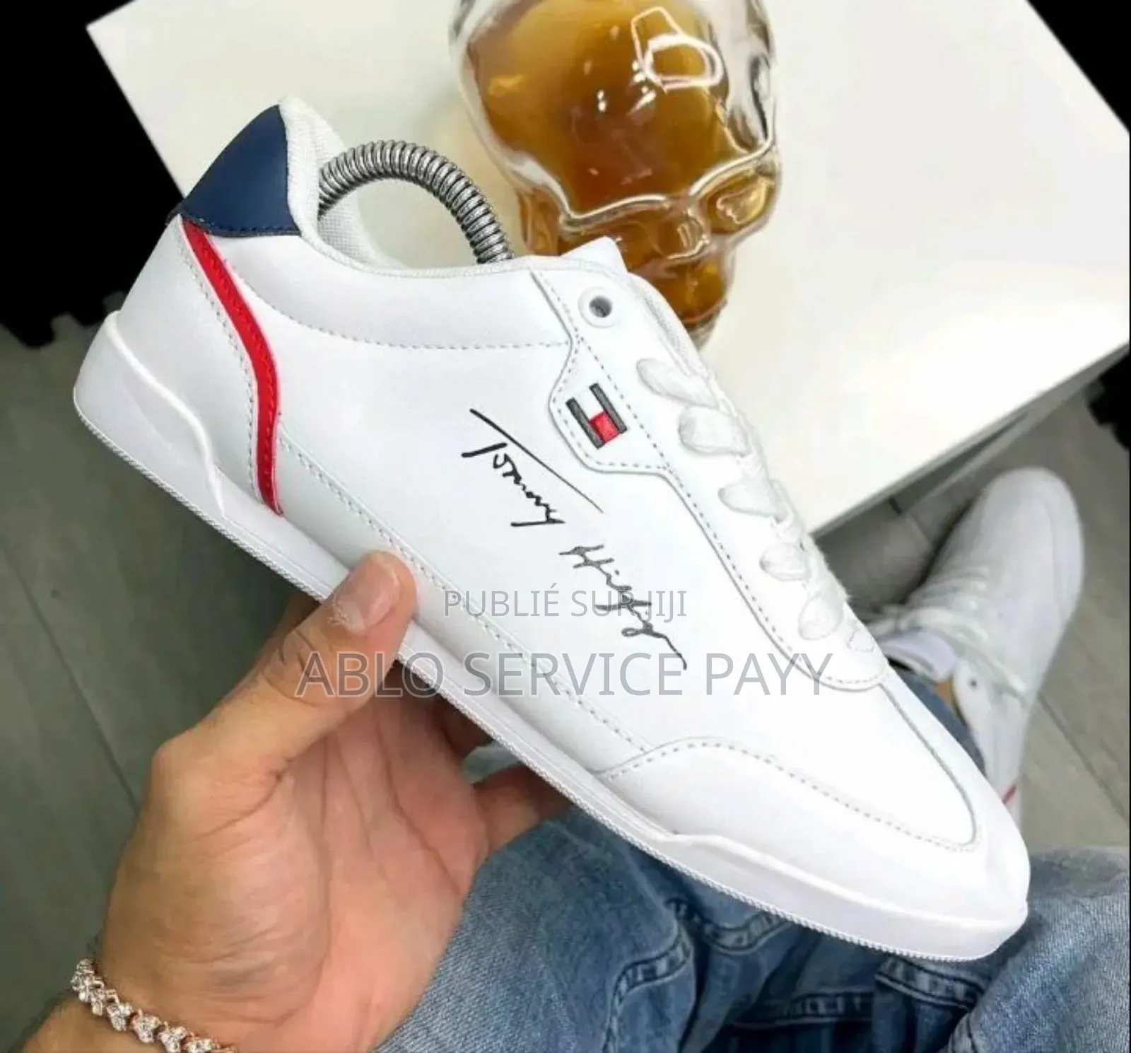 Complice Disponible