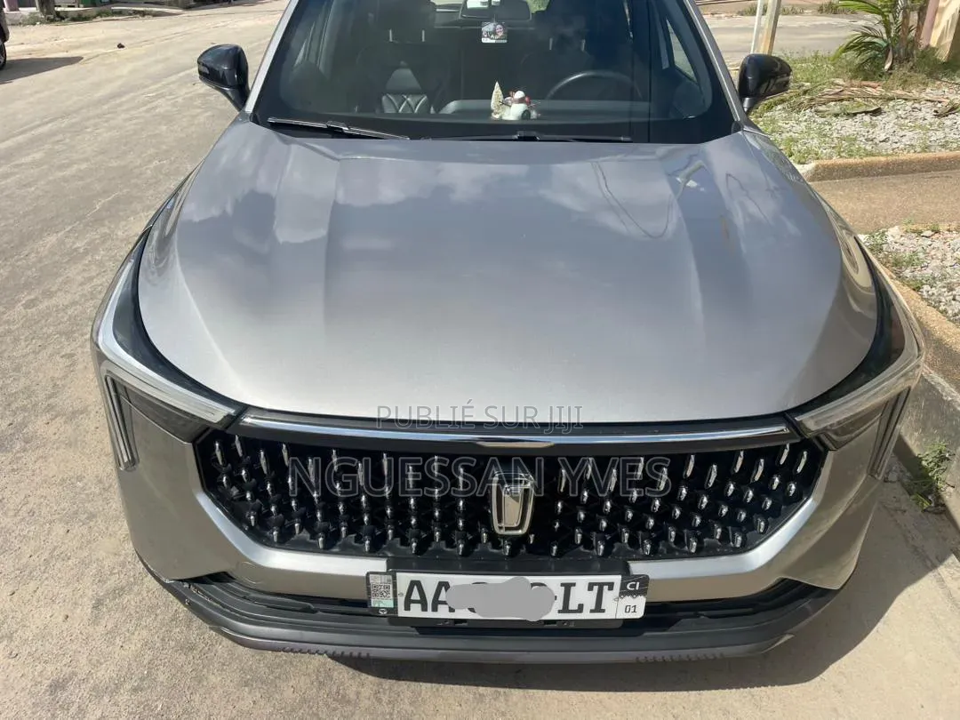Bestune T77 1.2 FWD 2022 Gris
