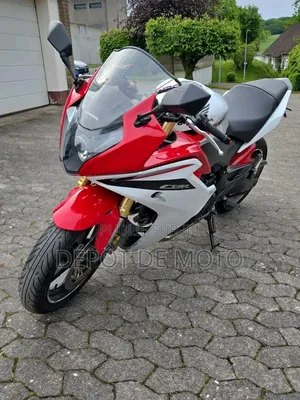 Nouveau Honda CBR 2015 Blanc