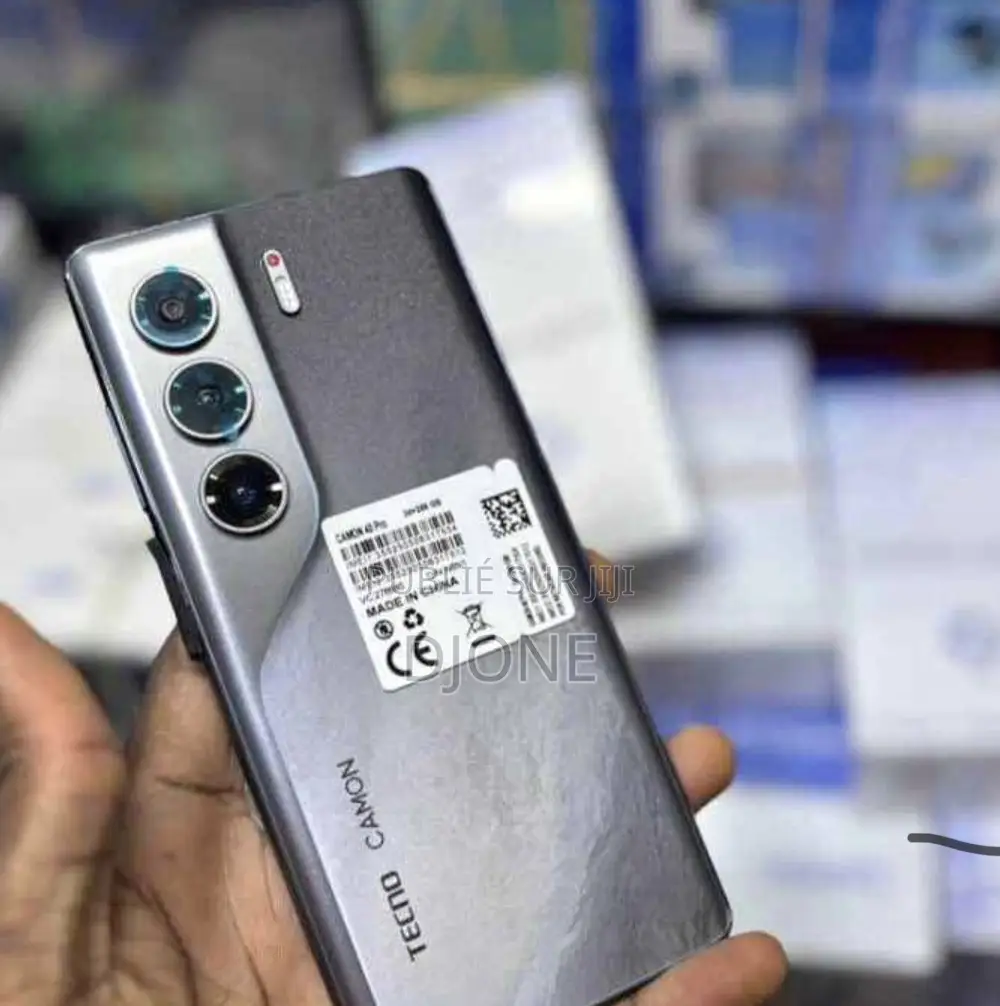 Nouveau Tecno Camon 50 256 GB Vert