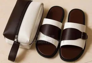 Sandales Disponible