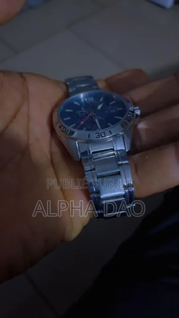 Montre Lotus