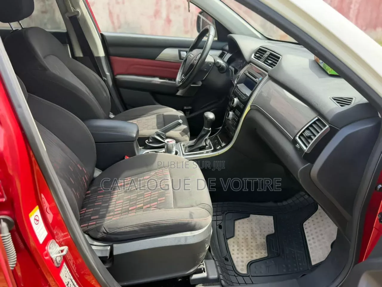 Haval H2 2021 Bordeaux