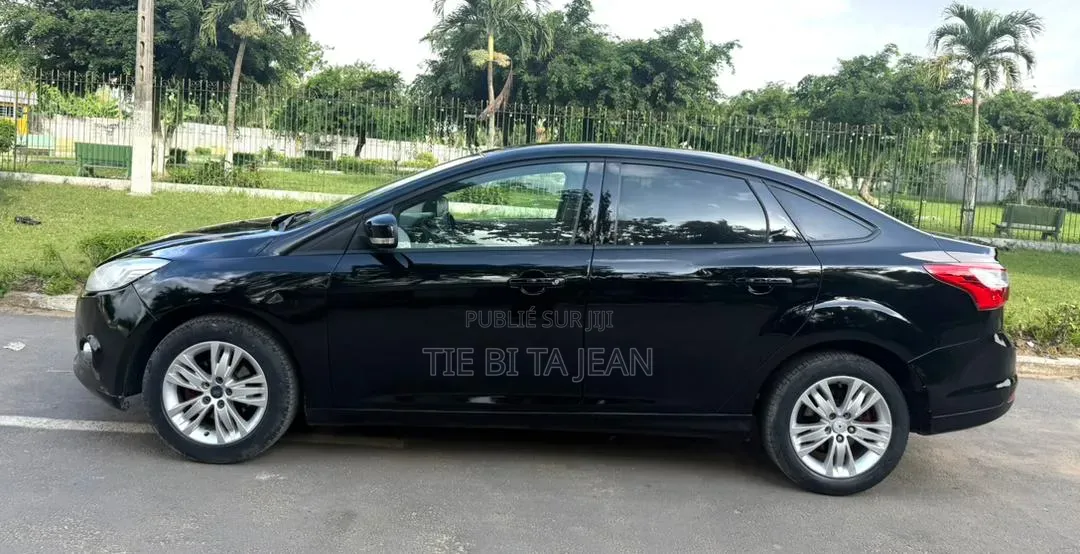 Ford Focus 2015 Noir