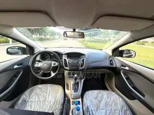 Ford Focus 2015 Noir